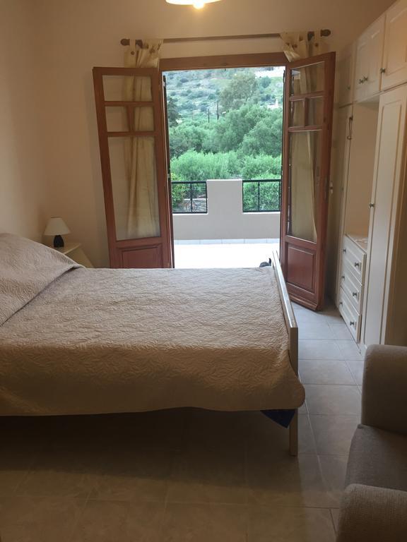 Janet'S Apartments Elounda エクステリア 写真