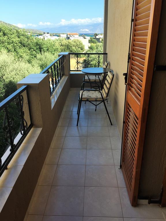 Janet'S Apartments Elounda エクステリア 写真