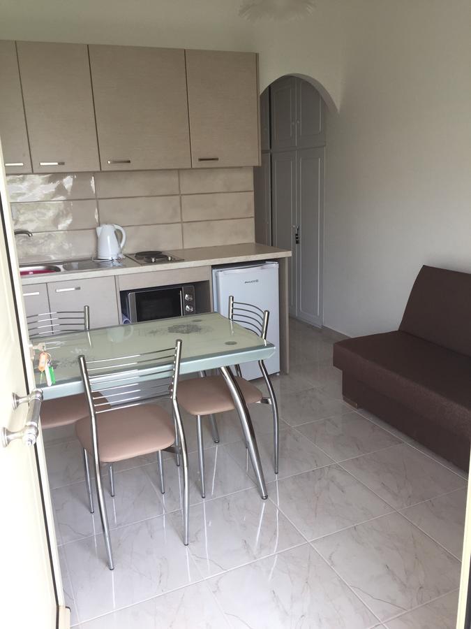 Janet'S Apartments Elounda エクステリア 写真
